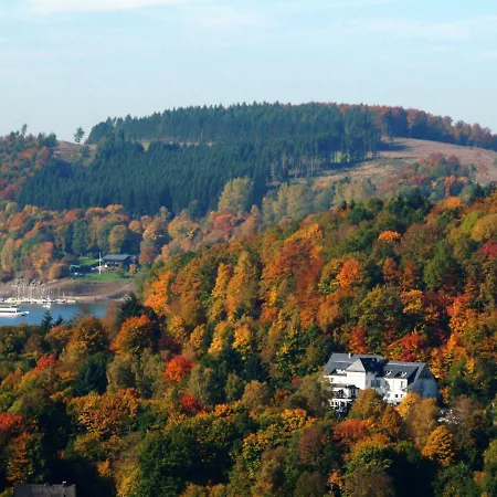 Hennedamm * 梅舍德