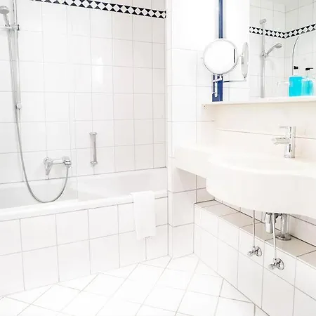 Hennedamm * Meschede