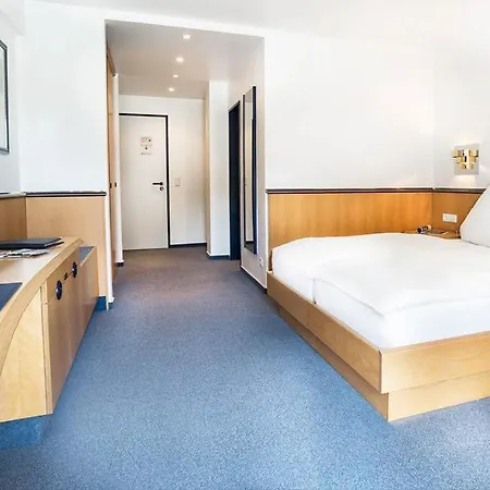 酒店 Hennedamm 梅舍德