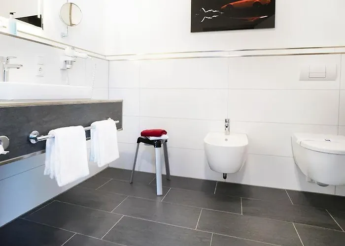 Hotel Hennedamm Meschede